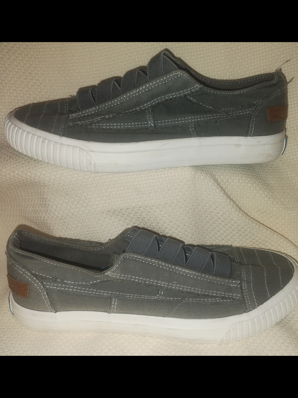 Blowfish Malibu Marley Women's Size 8.5 Gray Slip-On Canvas Loafers
